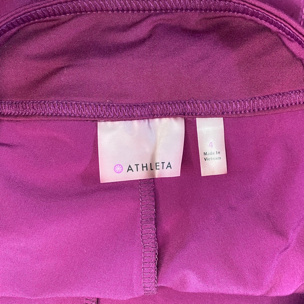 Athleta Wherever Skirt Skort Size 4 Purple Magenta Stretch - Picture 3 of 3
